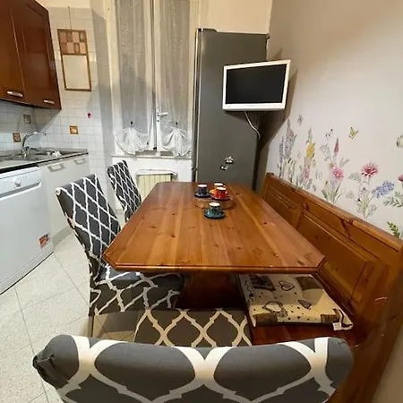 Apartment La Casa Dei Girasoli