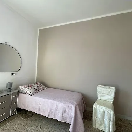 La Casa Dei Girasoli Apartment La Spezia