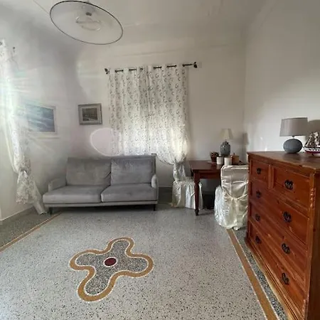 La Casa Dei Girasoli Apartment La Spezia